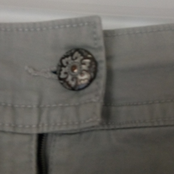 signature Chino pant - Picture 2 of 5